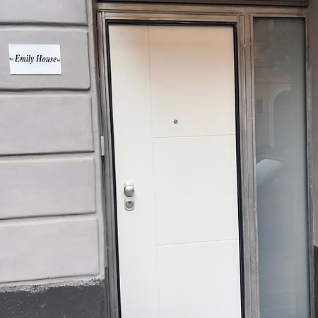 Apartamento Emilyhouse CTA Exterior foto