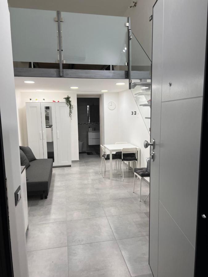 Apartamento Emilyhouse CTA Exterior foto